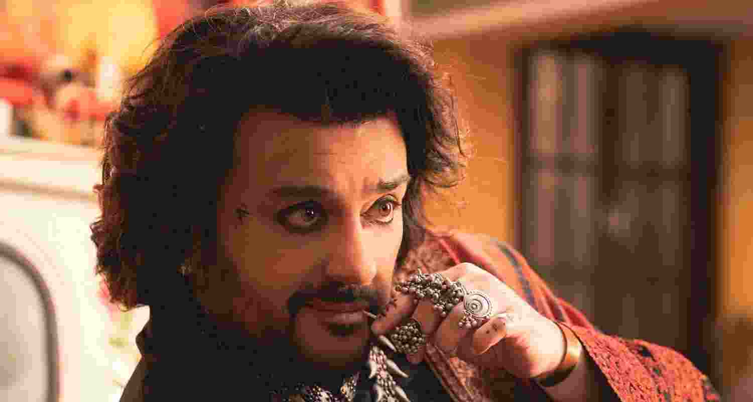 Adnan Sami’s ‘LIPSTICK’ out now