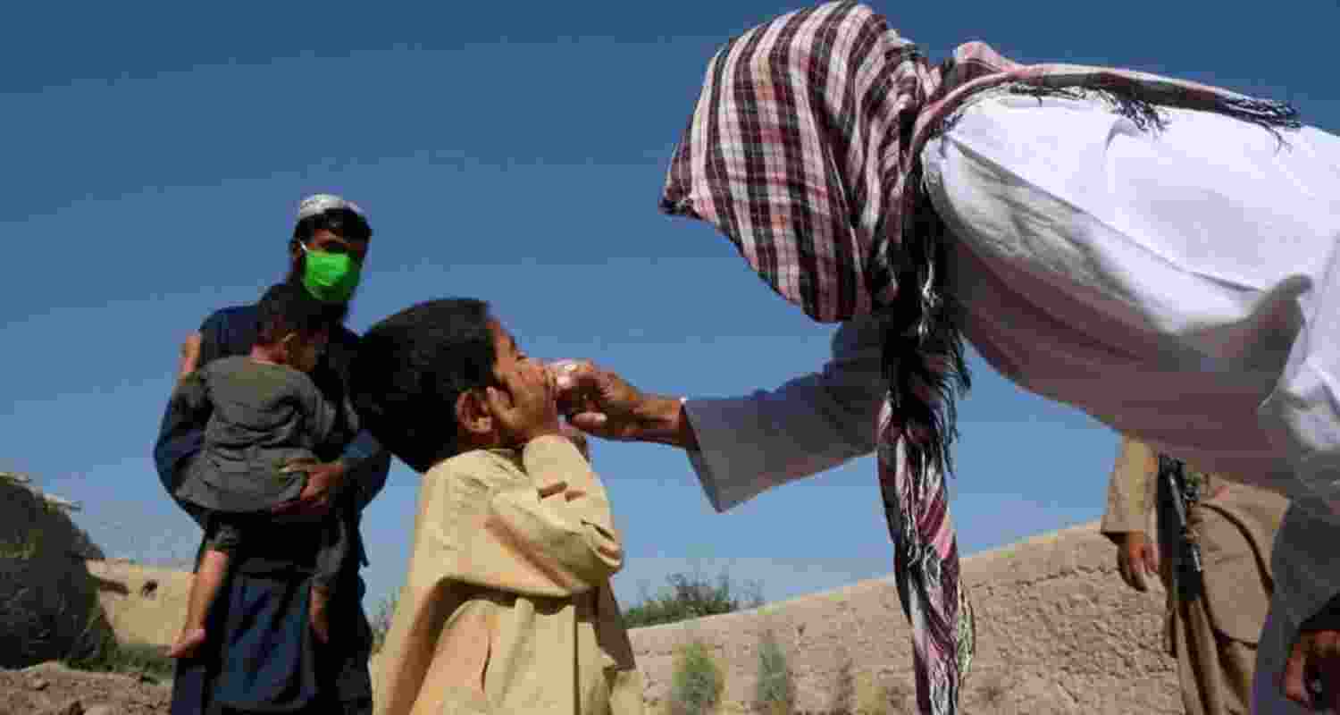 Afghanistan faces polio risk as Taliban halts vaccination