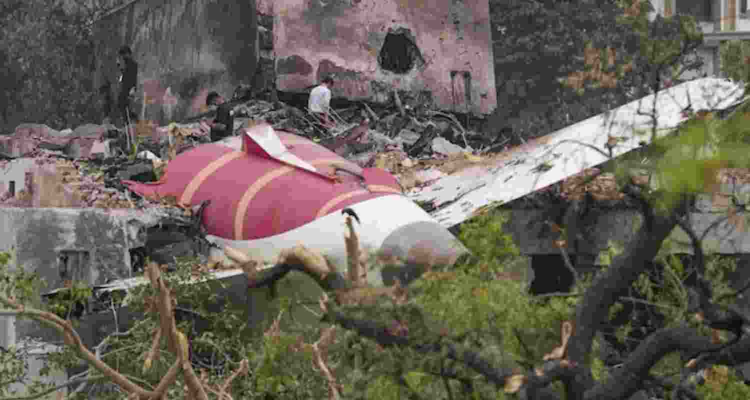 DNA confirms identities of 31 Ahmedabad crash victims