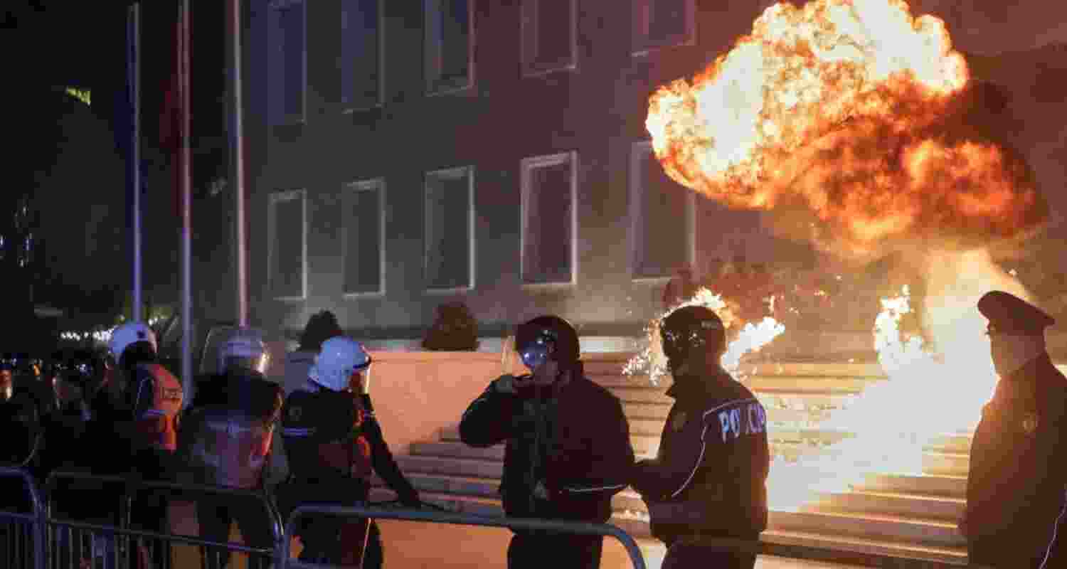 Protesters clash with police in Tirana as opposition demands PM Edi Rama’s resignation over corruption probe and escalating unrest.