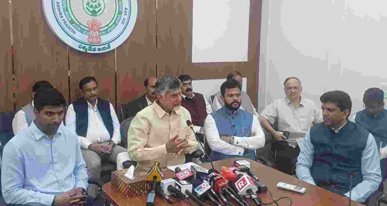 Naidu campaigns at National Capital, calls Delhi model a 'total failure' 