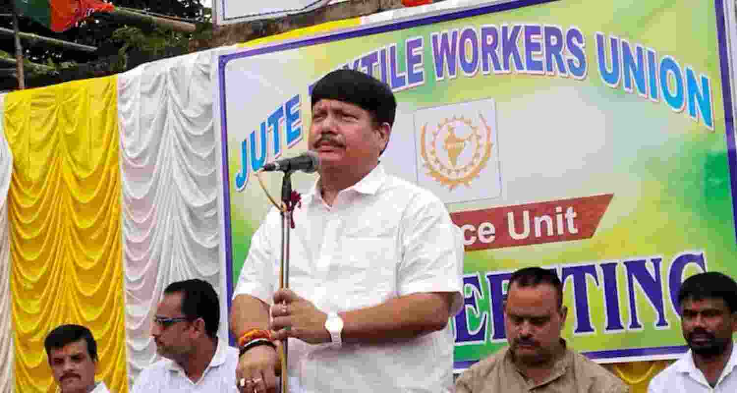 Bengal: BJP's Arjun Singh's office, residence attacked Bengal: BJP's Arjun Singh's office, residence attacked