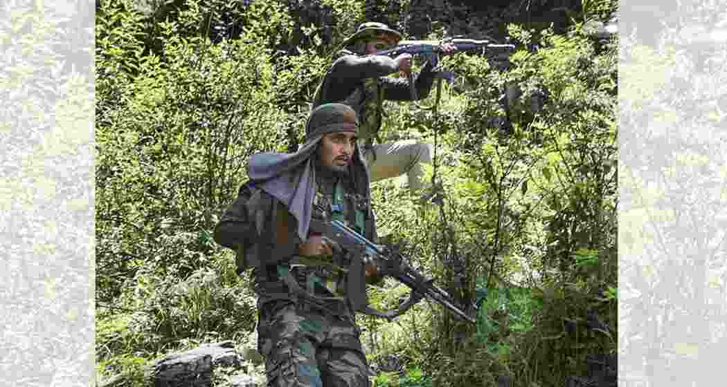 Soldier killed in encounter as army foils major infiltration bid in J&K's Baramulla.
