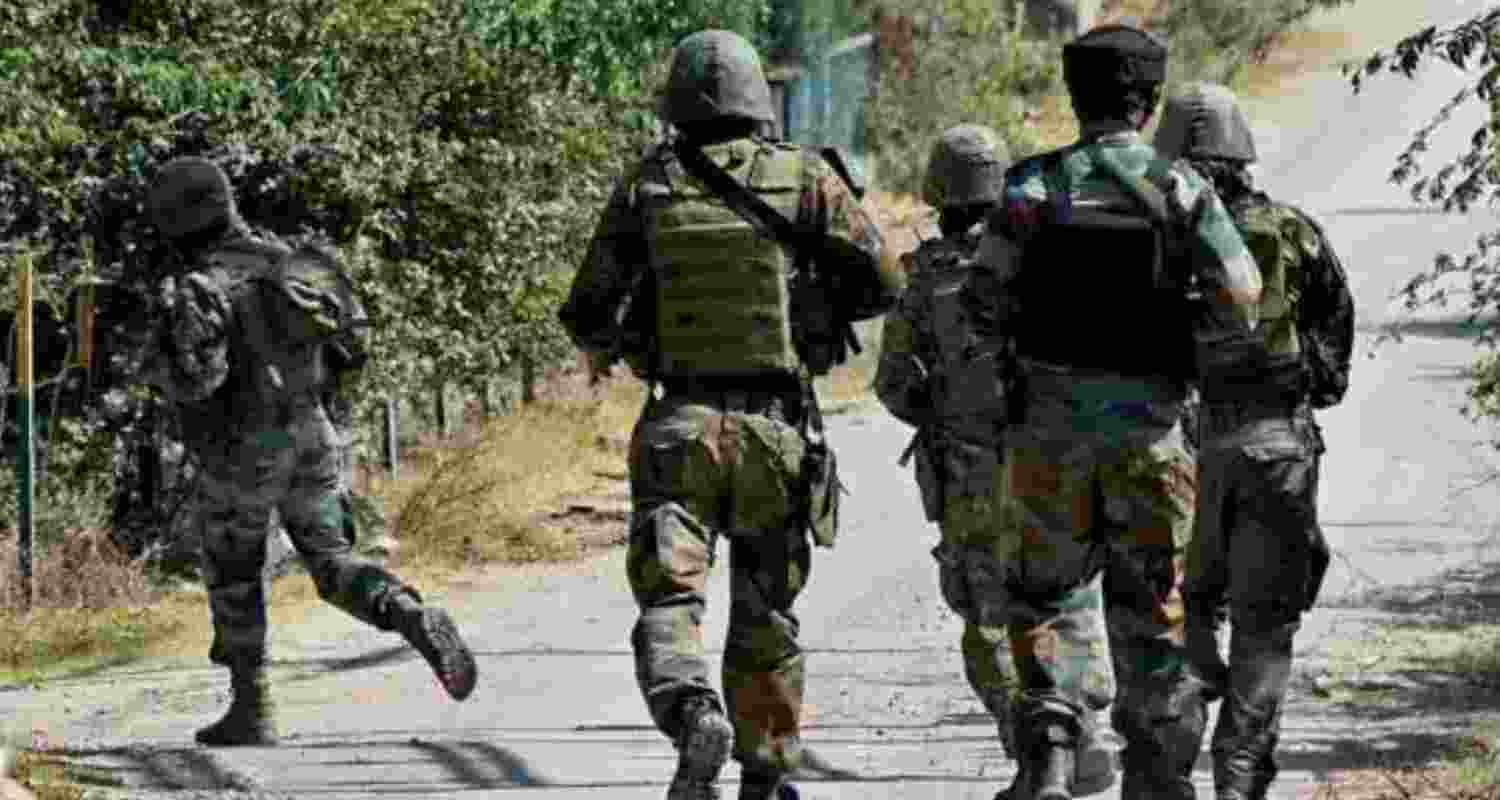 Three soldiers injured in accidental firing