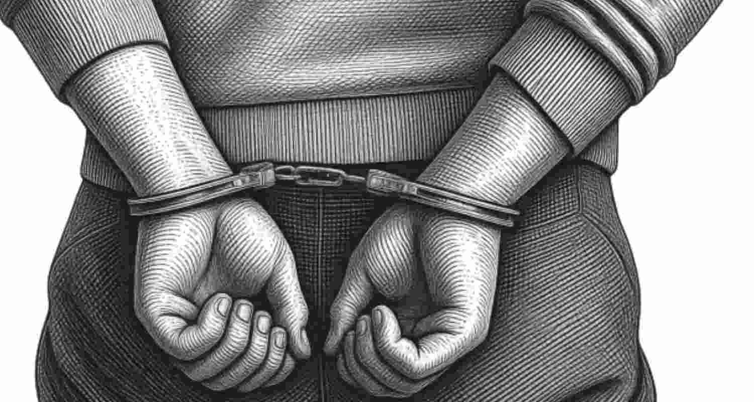 Four OGWs, including a woman, arrested in Srinagar’s Hazratbal for aiding terrorists; arms seized. NIA attaches JeM-linked properties in Pulwama case.