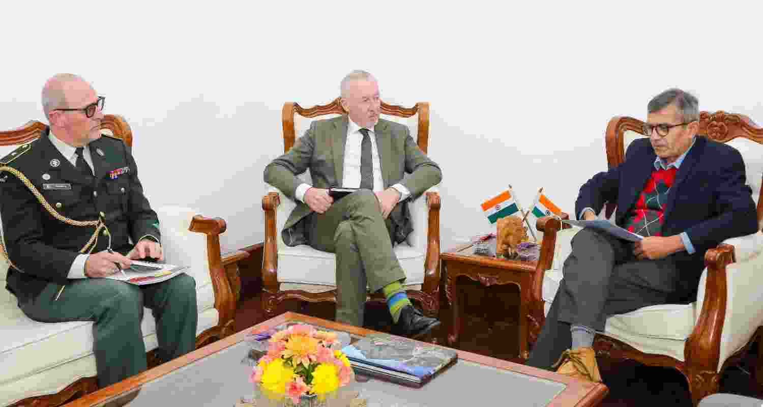 Belgian Envoy, Defence attaché meet Indian Defence Secy