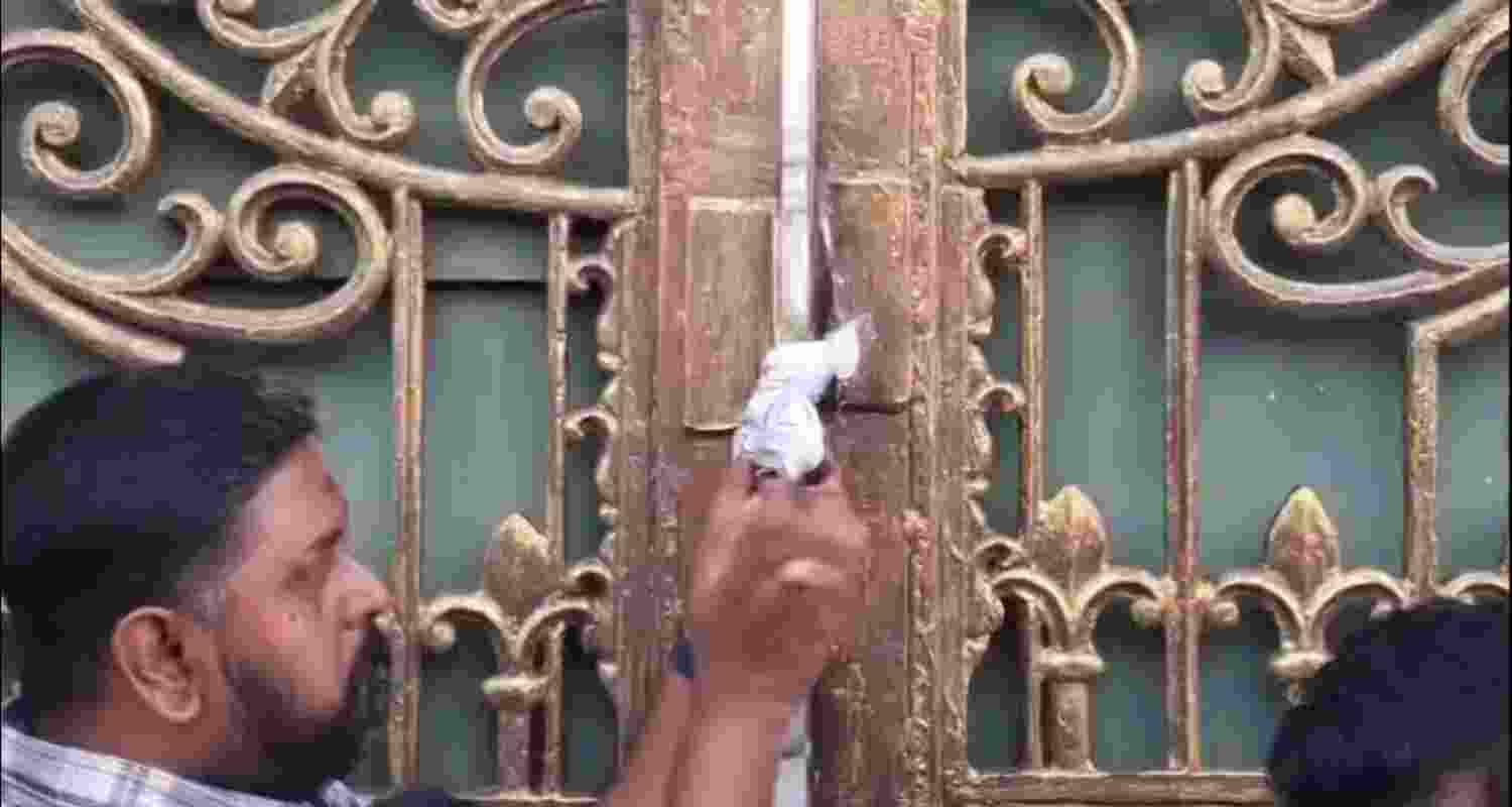 Bigg Boss Kannada 12 set sealed over environmental breach