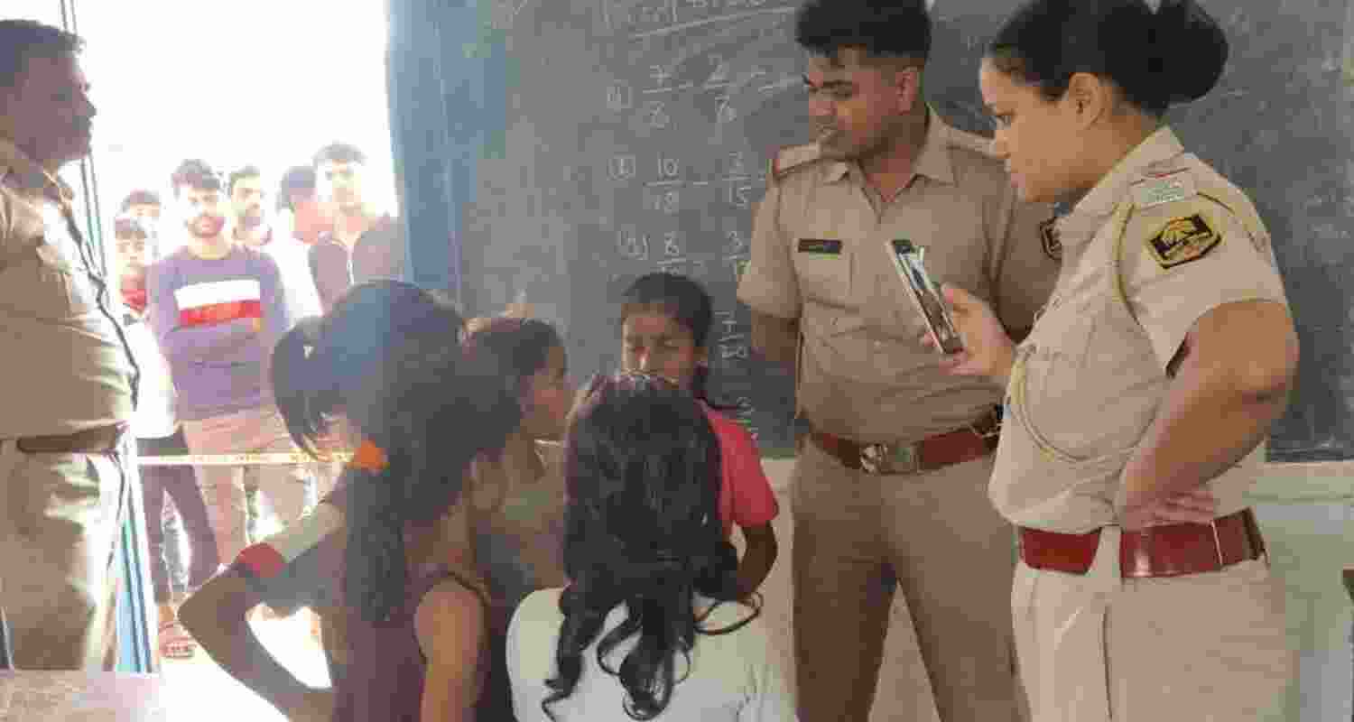 Class IV student dies after alleged assault by classmates in Bihar’s Sitamarhi; probe underway as family raises school negligence concerns.