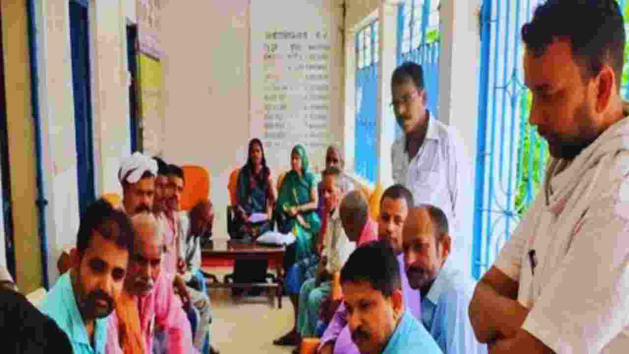 Bihar poll panel flags 3 lakh voters as ‘doubtful citizens’