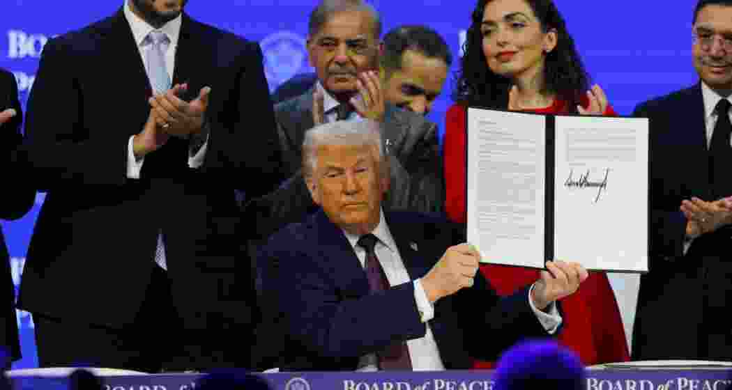 US President Donald Trump unveils the proposed “Board of Peace” on the sidelines of the World Economic Forum in Davos, outlining a new international initiative focused on peace, stability and Gaza’s post-conflict future.