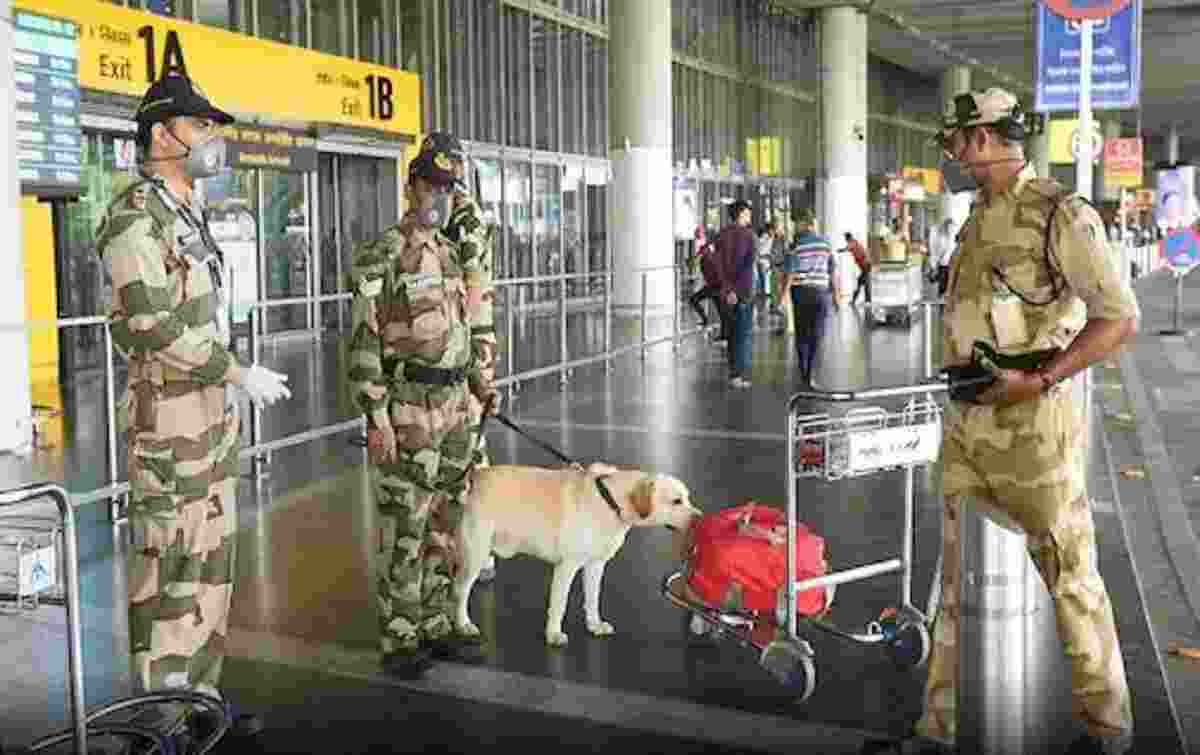 Delhi on alert, IGI airport, schools get bomb threat emails Delhi on alert, IGI airport, schools get bomb threat emails