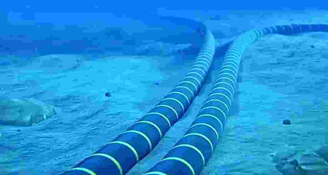 Undersea fibre-optic cables lie on the seabed, forming the backbone of global internet traffic and connecting continents through critical chokepoints like the Strait of Hormuz and Bab el-Mandeb. (Representational image)