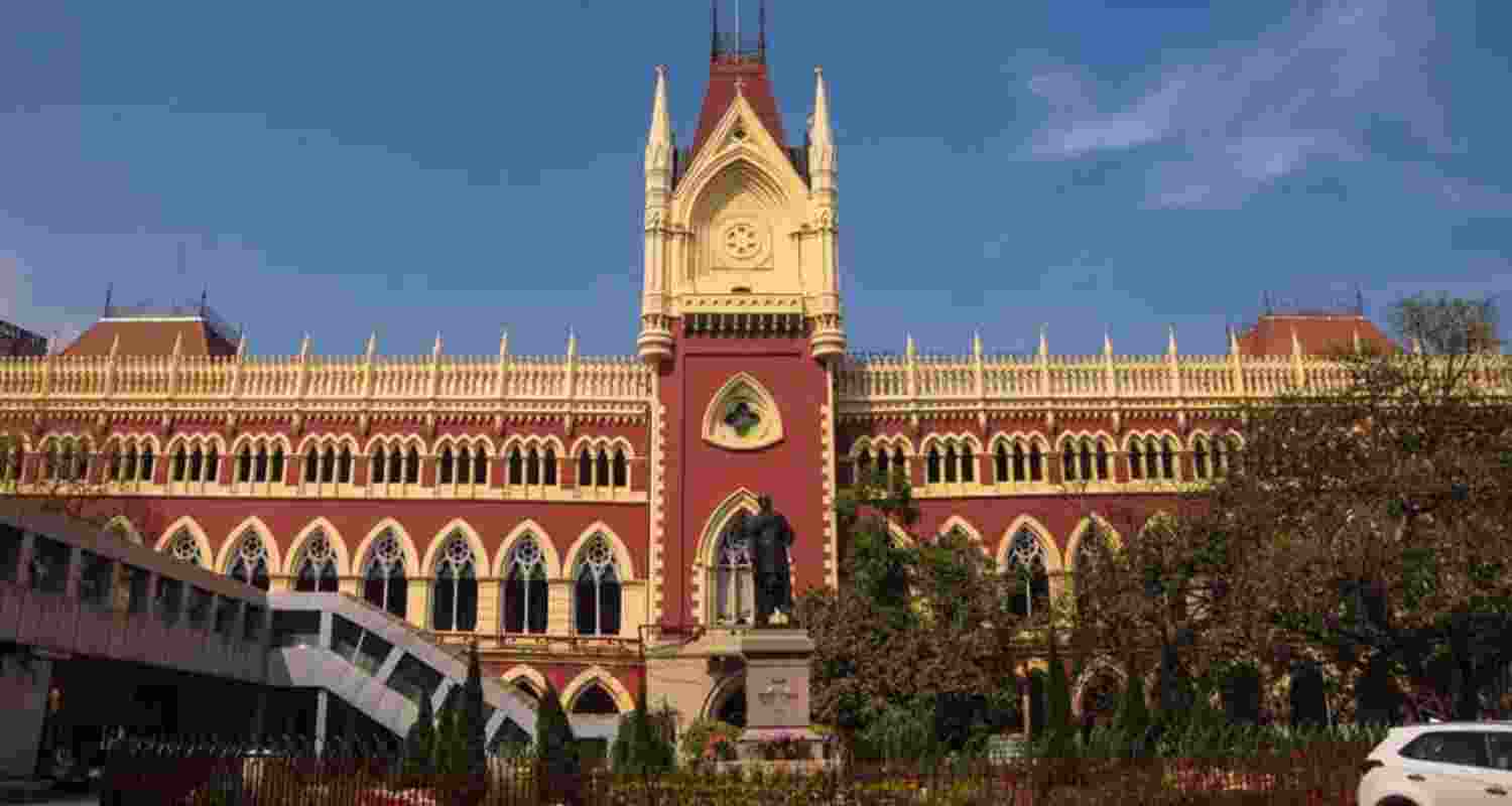 Bengal migrants deported to B'desh: Cal HC seeks report 