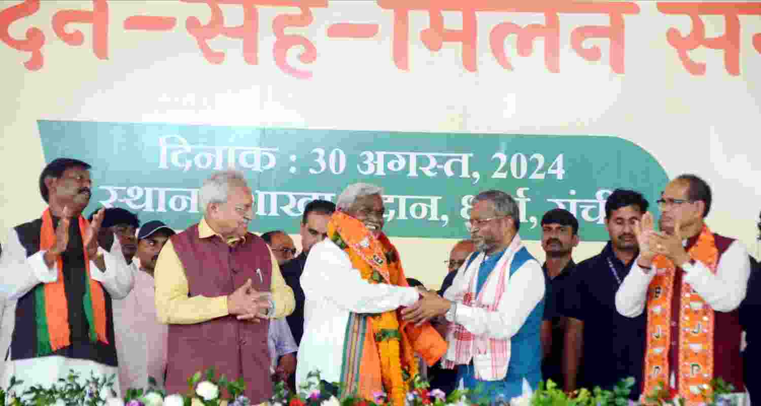 Never thought I would be spied upon, says Champai Soren