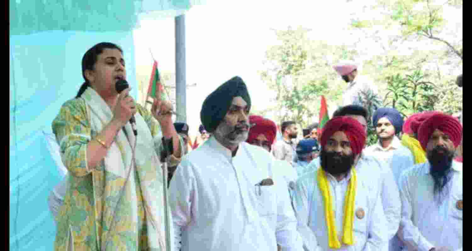 Patiala: Assaulted Col's wife, ex-servicemen stage protest