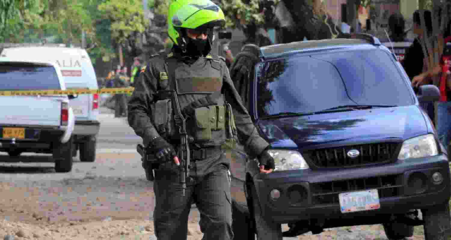 Gustavo Petro blames FARC dissidents after bomb blast in southwest Colombia kills 14, injures 38, including children.