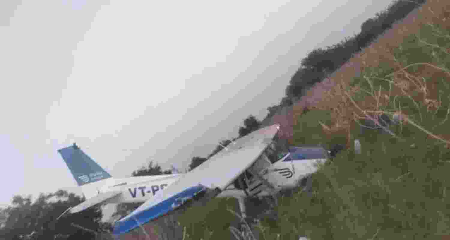Trainer aircraft crashes in Gujarat, pilot killed: Police