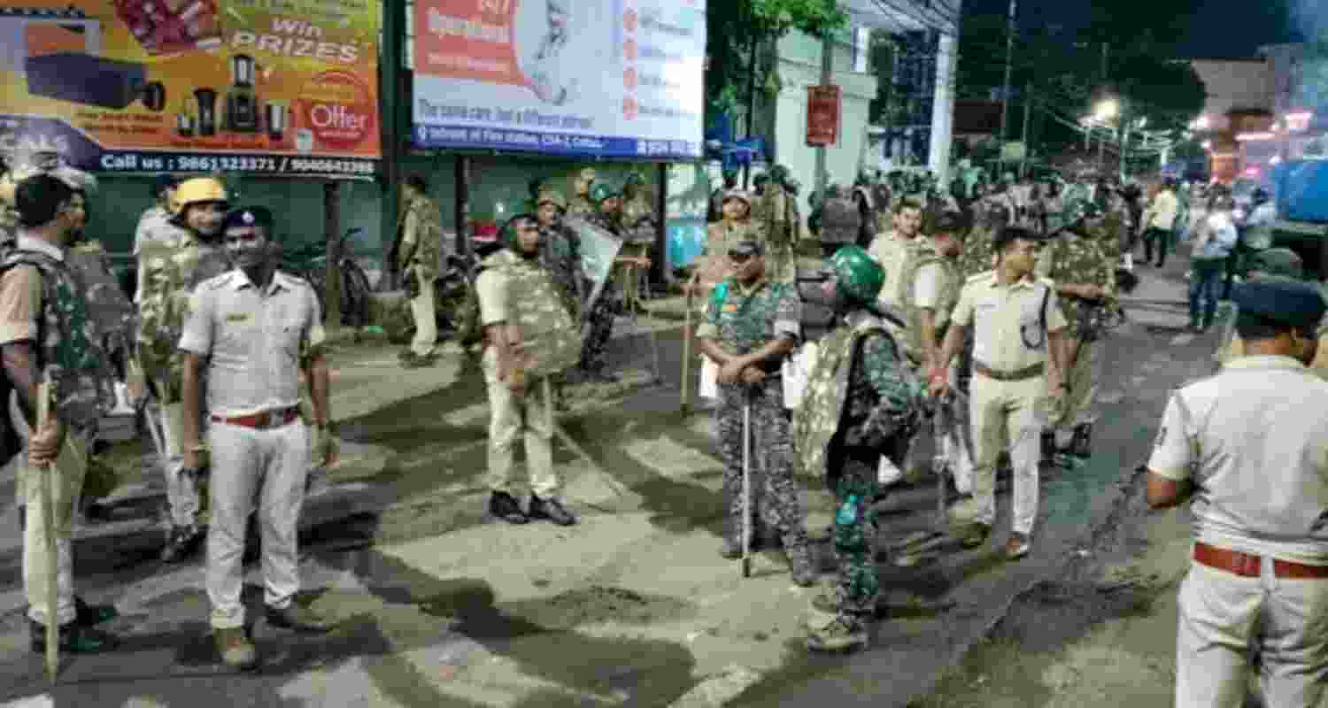 Cuttack unrest: 36-hour curfew ends, internet remains suspended 