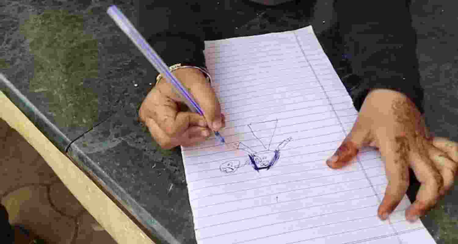 4-year-old's 'papa killed mummy' drawing helps solve murder