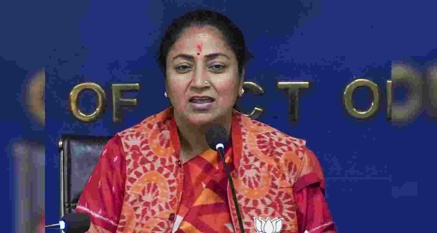 Delhi CM alleges large-scale mismanagement by AAP govt in DTC