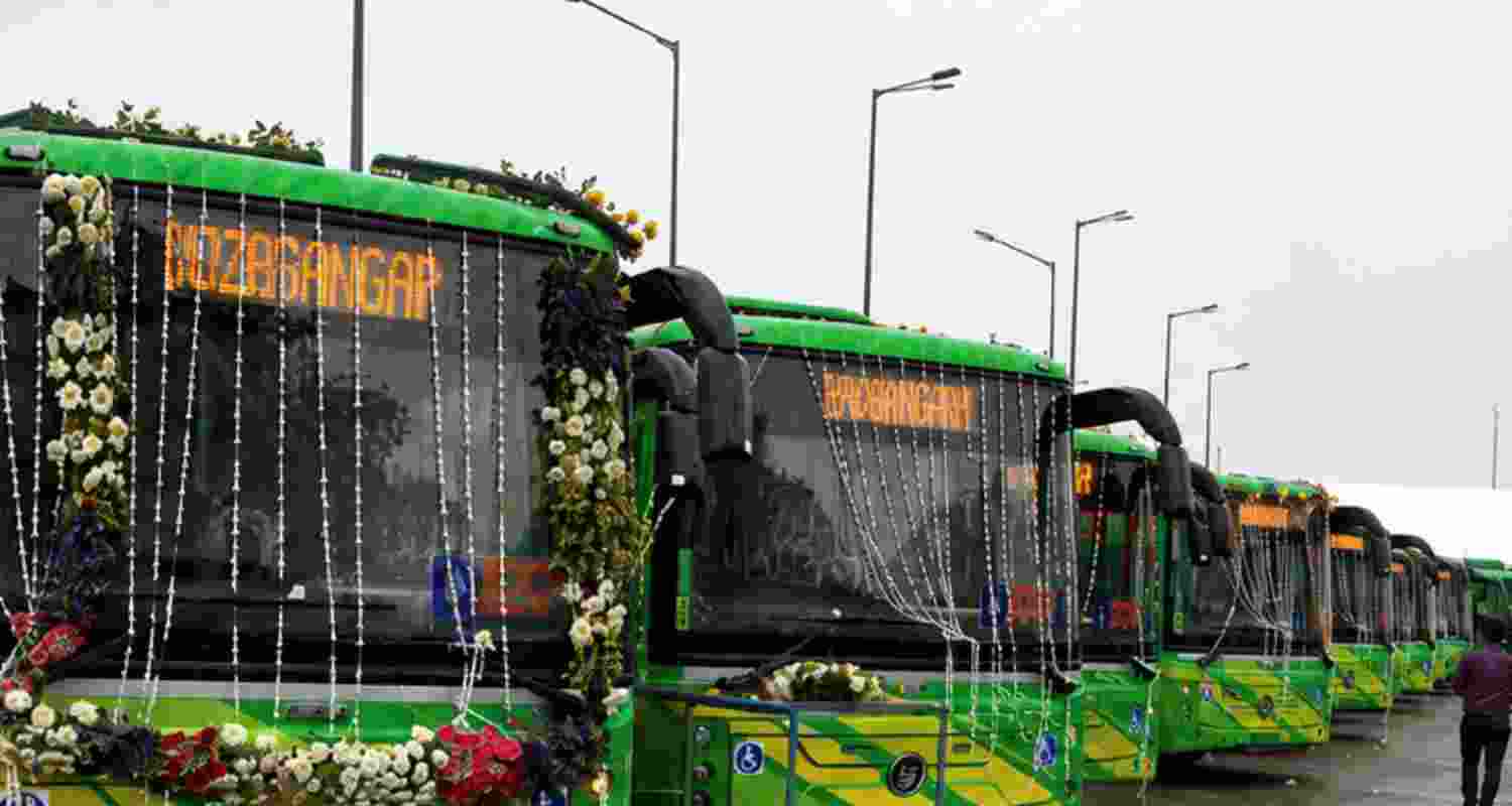 Delhi launches 56 women-only e-bus services on 28 routes, alongside 200 new electric buses, a Delhi-Karnal link and EV charging station.
