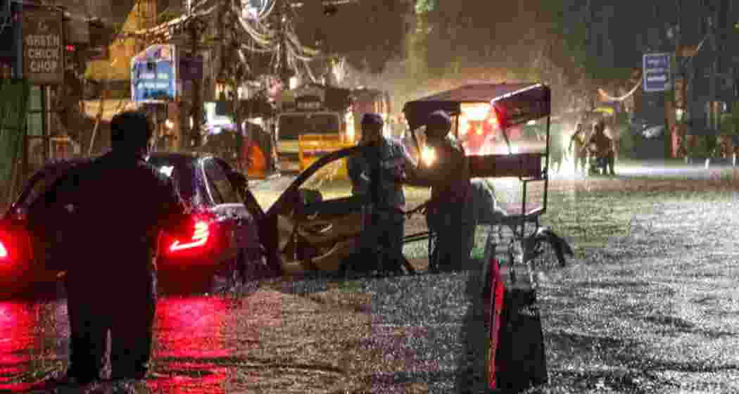 Delhi rain record waterlogging roads flooding imd rain alerts. Delhi rain record waterlogging roads flooding imd rain alerts.