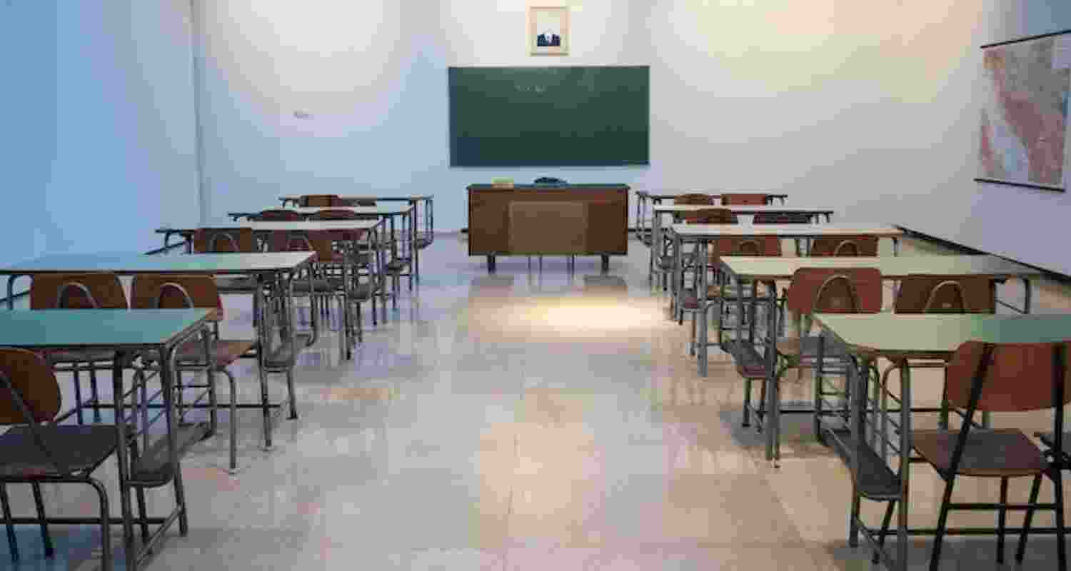 Directorate of Education Delhi orders schools to collect fees monthly, warns of strict action against advance payment demands.