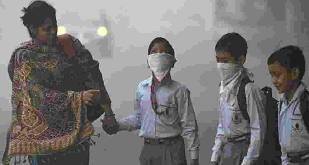 Delhi’s Air Quality Index (AQI) reached alarming levels of 441 by 4 pm on Sunday and worsened further to 457 by 7 pm.
