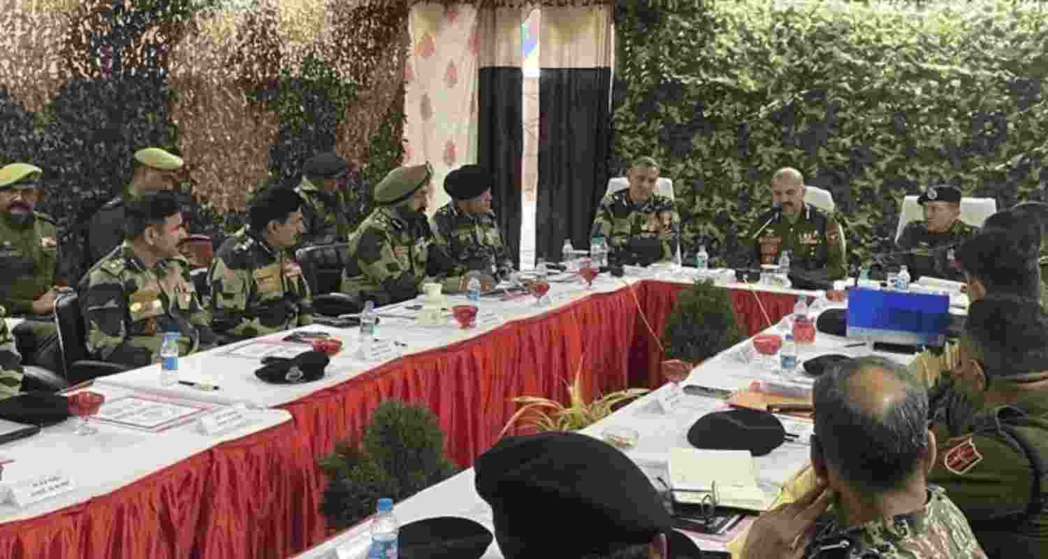 J&K DGP reviews border security
