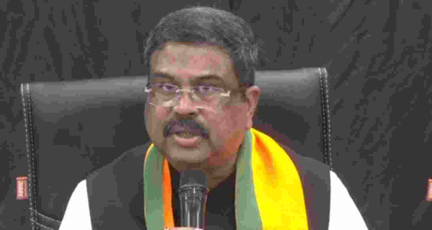 Pradhan accuses Rahul of playing politics over students