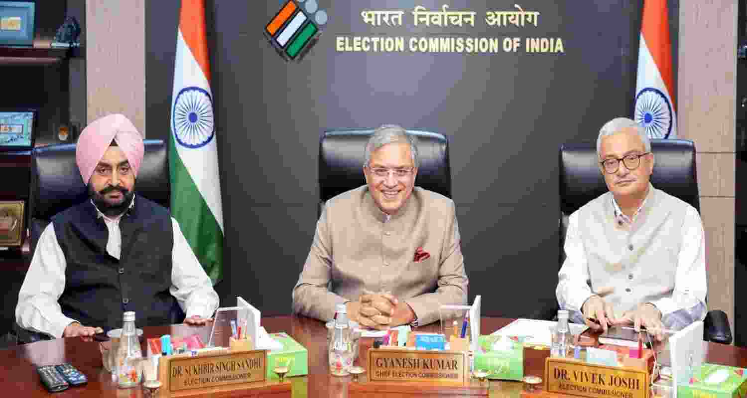 Chief Election Commissioner Gyanesh Kumar (center), along with Election Commissioners Sukhbir Singh Sandhu and Vivek Joshi (File photo/ANI)
