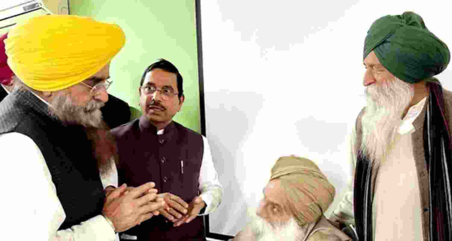 Farmer-Centre talks today on key demands, including MSP