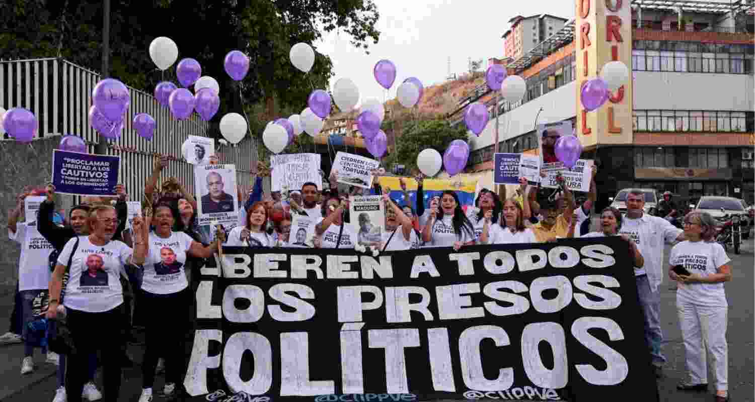 On Wednesday, Maduro expressed his readiness for a dialogue with the US, saying he was ready to talk “wherever they want and whenever they want”.