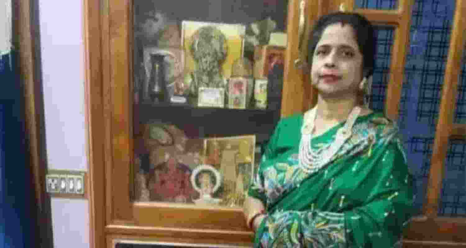 The incident occurred two days after state Chief Minister Mamata Banerjee wrote a letter to the Chief Election Commissioner, highlighting multiple suicides of BLOs and common citizens across Bengal