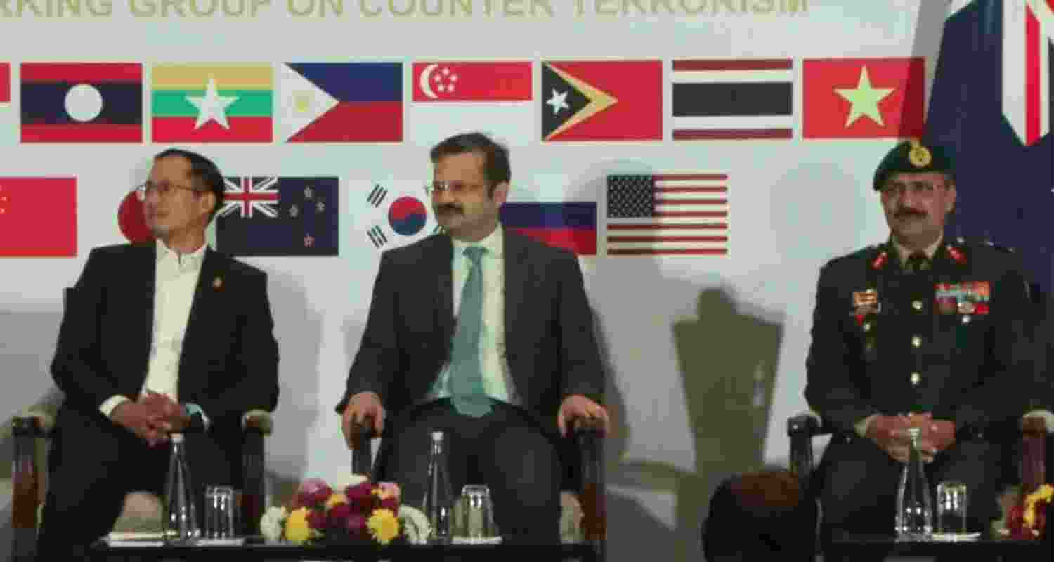 Delegations from 11 ASEAN members (Brunei, Cambodia, Indonesia, Lao PDR, Malaysia, Myanmar, Philippines, Vietnam, Singapore, Thailand and Timor Leste) and 7 dialogue partners (Australia, New Zealand, Republic of Korea, Japan, China, USA and Russia) along with ASEAN Secretariat representatives will participate in the EWG on CT