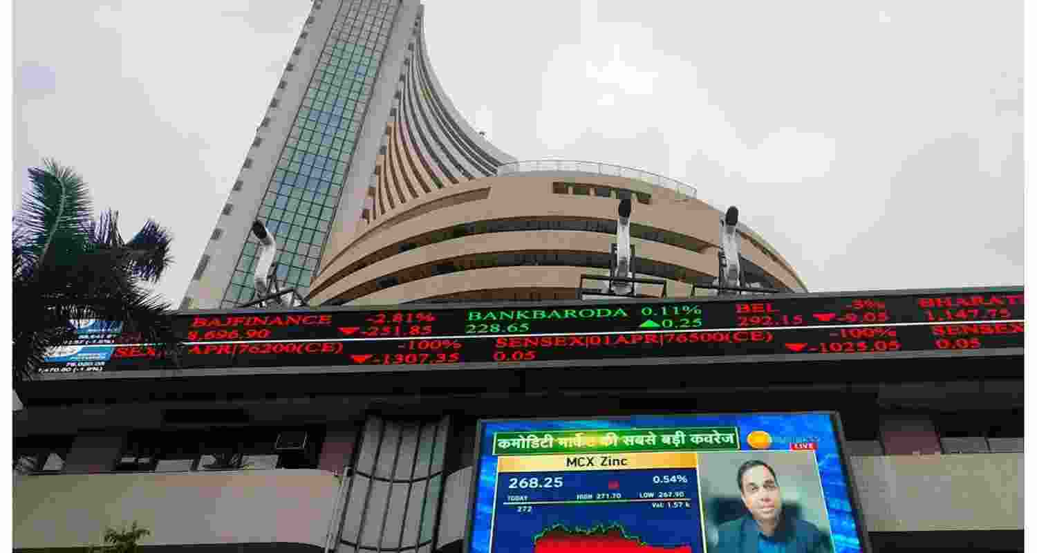 Domestic Institutional Investors (DIIs) bought stocks worth ₹1,772.56 crore, according to exchange data