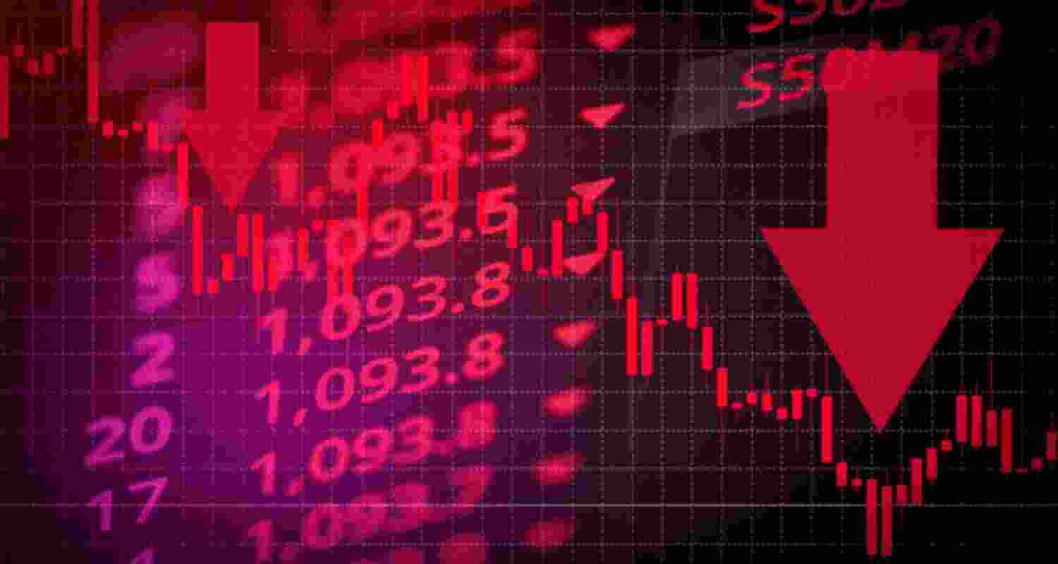 Sensex tanked 501 points on Friday as Axis Bank's Q1 earnings reported 3 pc dip