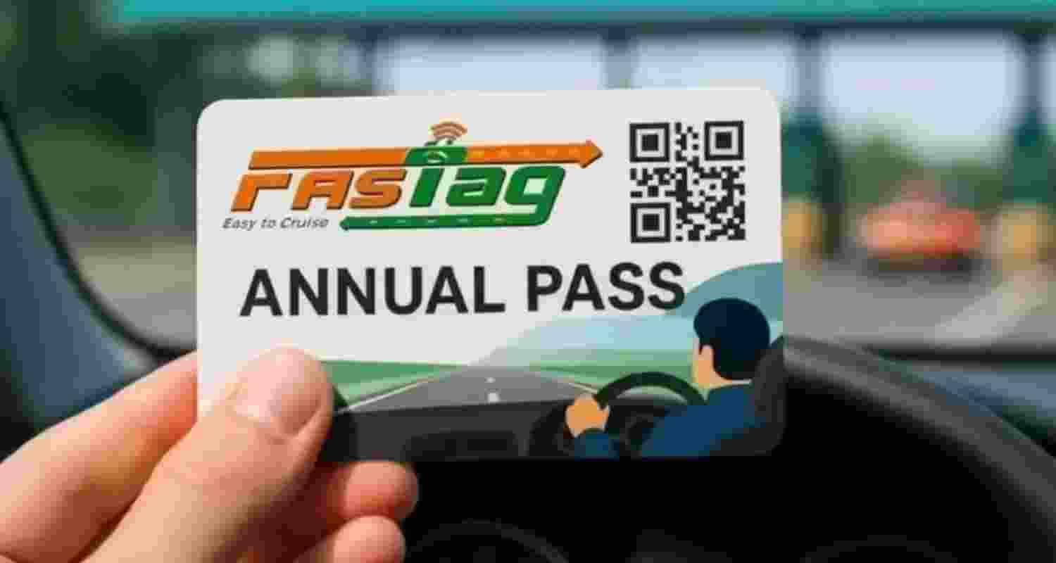 The ₹3,000-worth annual pass would need the ‘Rajmargyatra app’ to be given to someone, the NHAI said