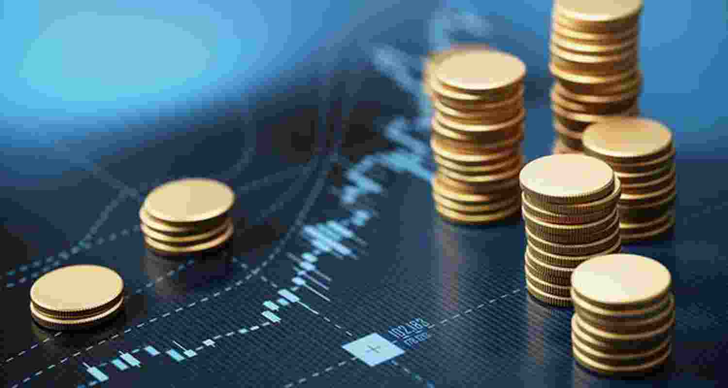 The total outflow by Foreign Portfolio Investors (FPIs) in equities reached the ₹1.16 lakh crore mark so far in 2025