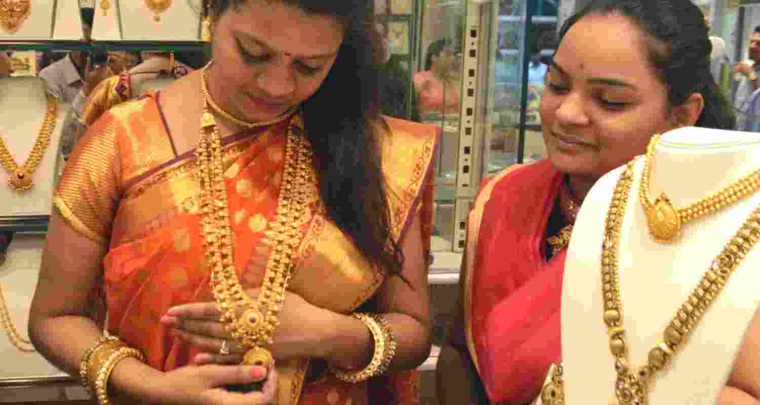 India’s Akshaya Tritiya gold demand may cross Rs 20,000 crore despite high prices, with buyers shifting to lightweight jewellery.