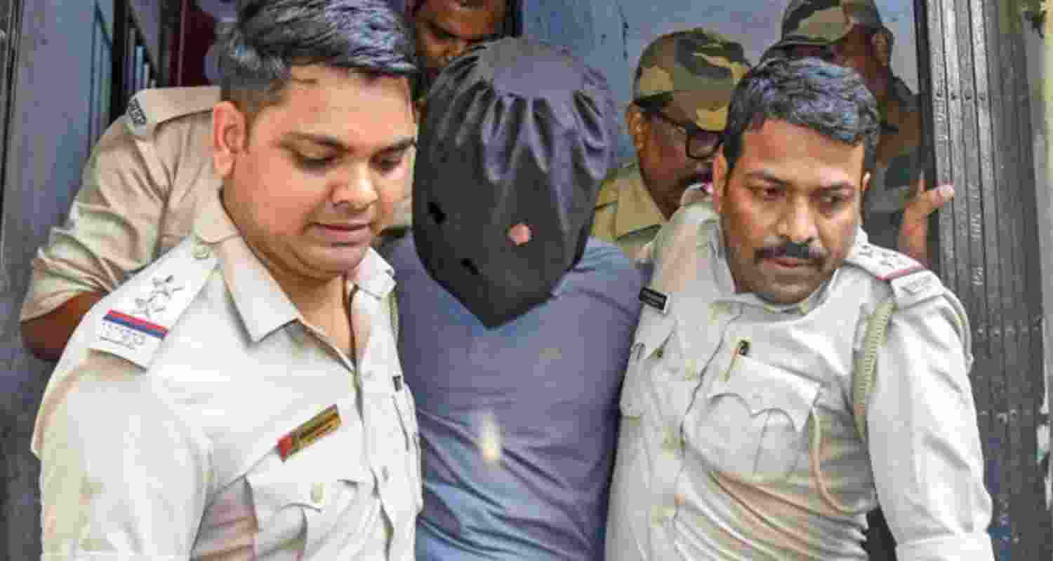 NIA and STF probe alleged JeM-ISI radicalisation network after arrests, tracing hawala funds, digital links and suspected recruitment in West Bengal.