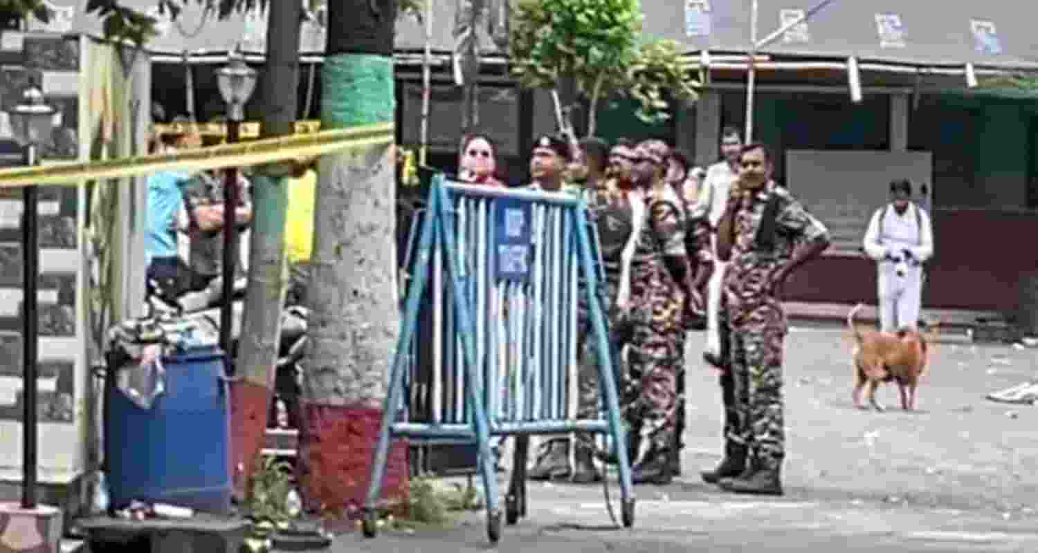 Seven pilgrims killed in devastating hotel fire in WB’s Tarapith