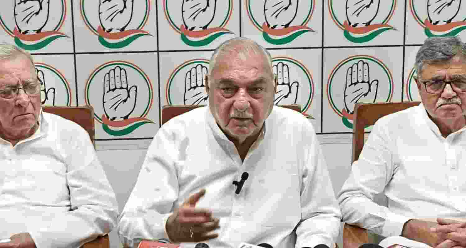 Govt failed to provide water to Chanaut village: Hooda