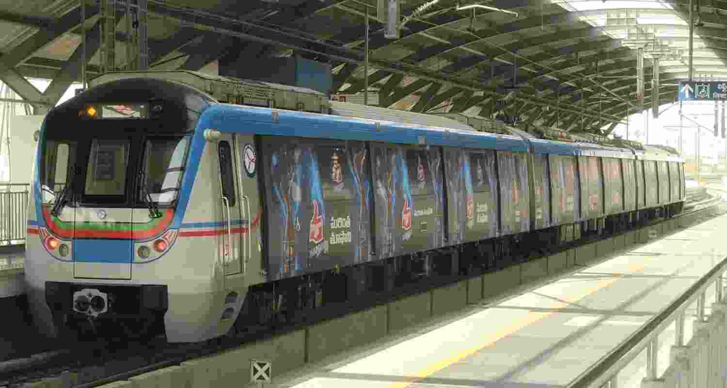 War of words between Cong, BJP over Hyderabad Metro project