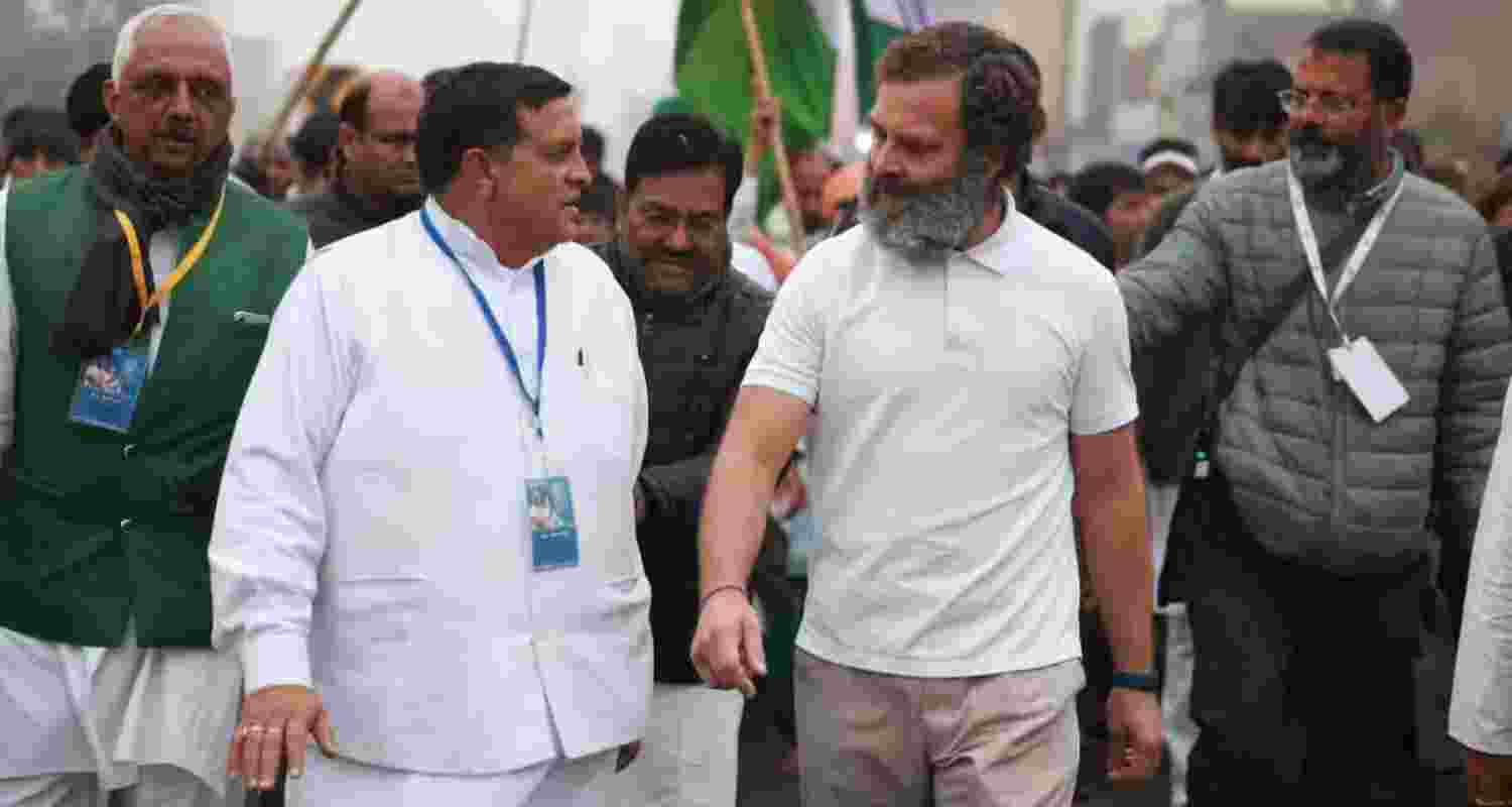 UP Congress Leader Yunus Chaudhary Under Fire as Controversial Video Emerges.