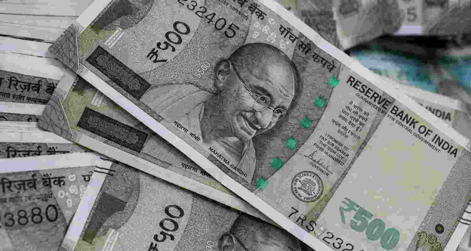 Rupee rises 20 paise against the US dollar on optimism over India-US trade talks, supported by lower oil prices and improving capital inflows.