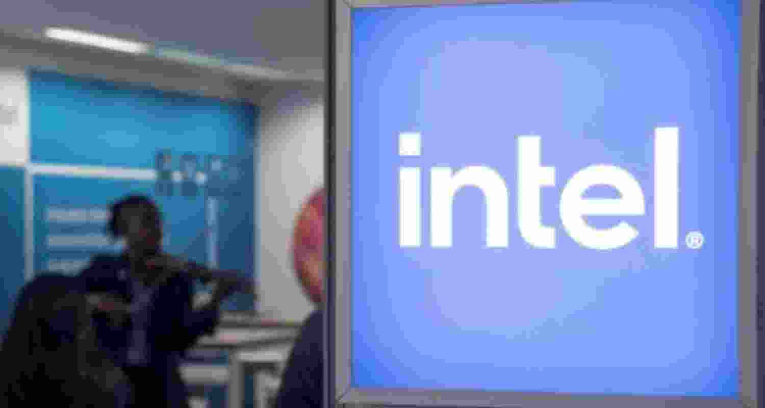 Intel reaches deal to make chips for US military
