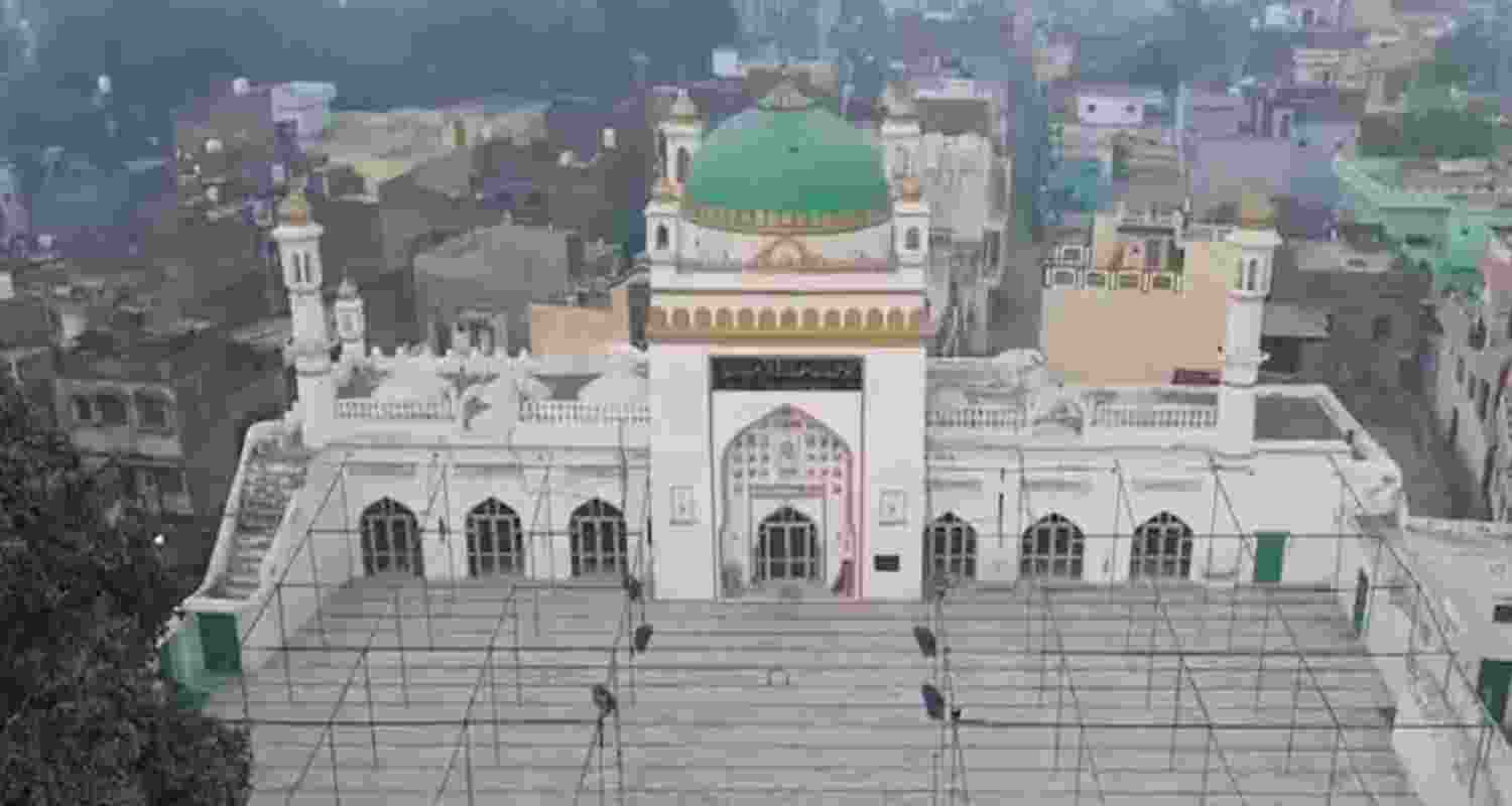 Allahabad HC adjourns Jama Masjid whitewashing case to Mar 10