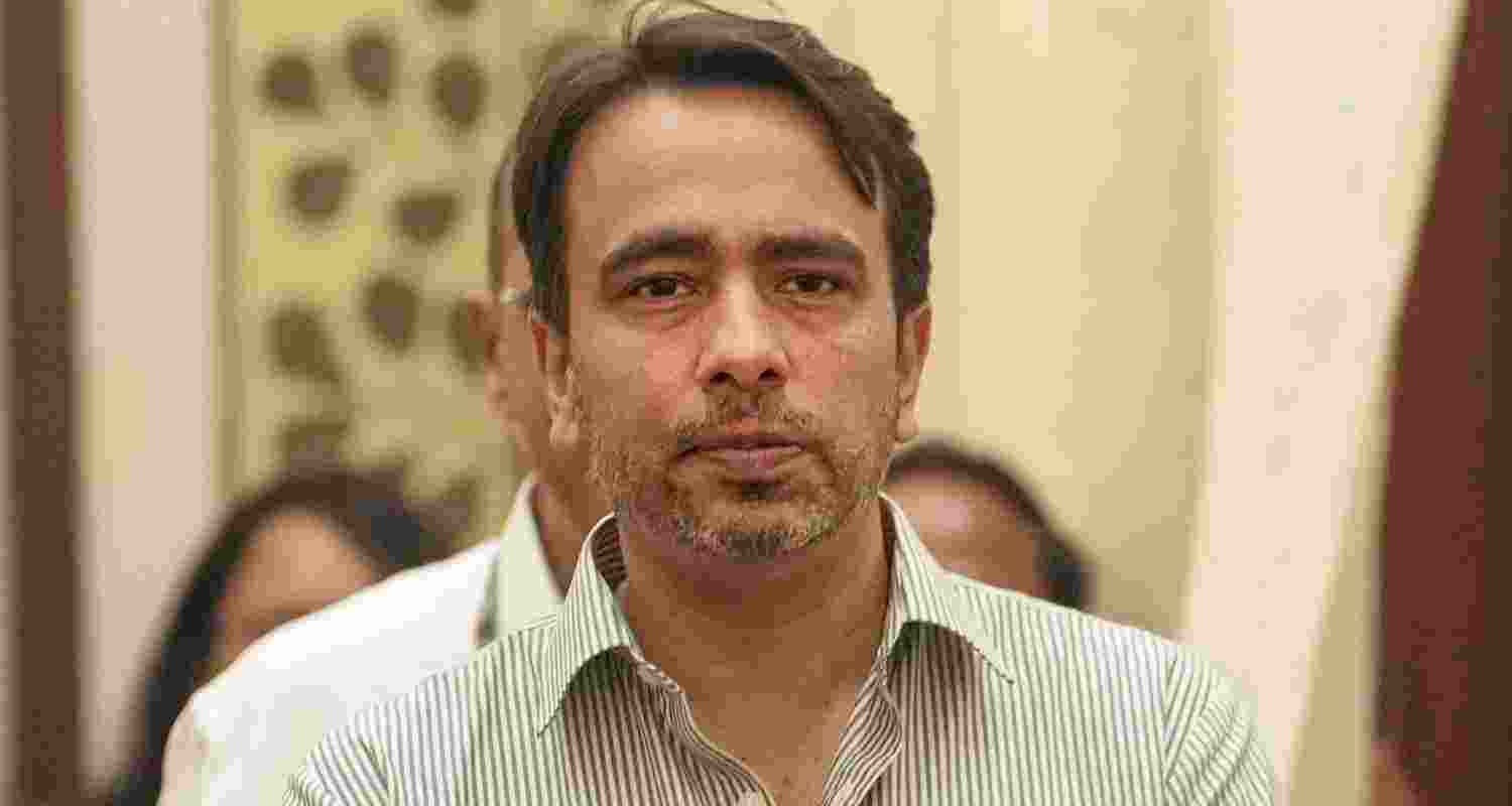 Union minister Jayant Chaudhary gets death threat call traced to Murshidabad; police launch probe, step up security, and search for accused.