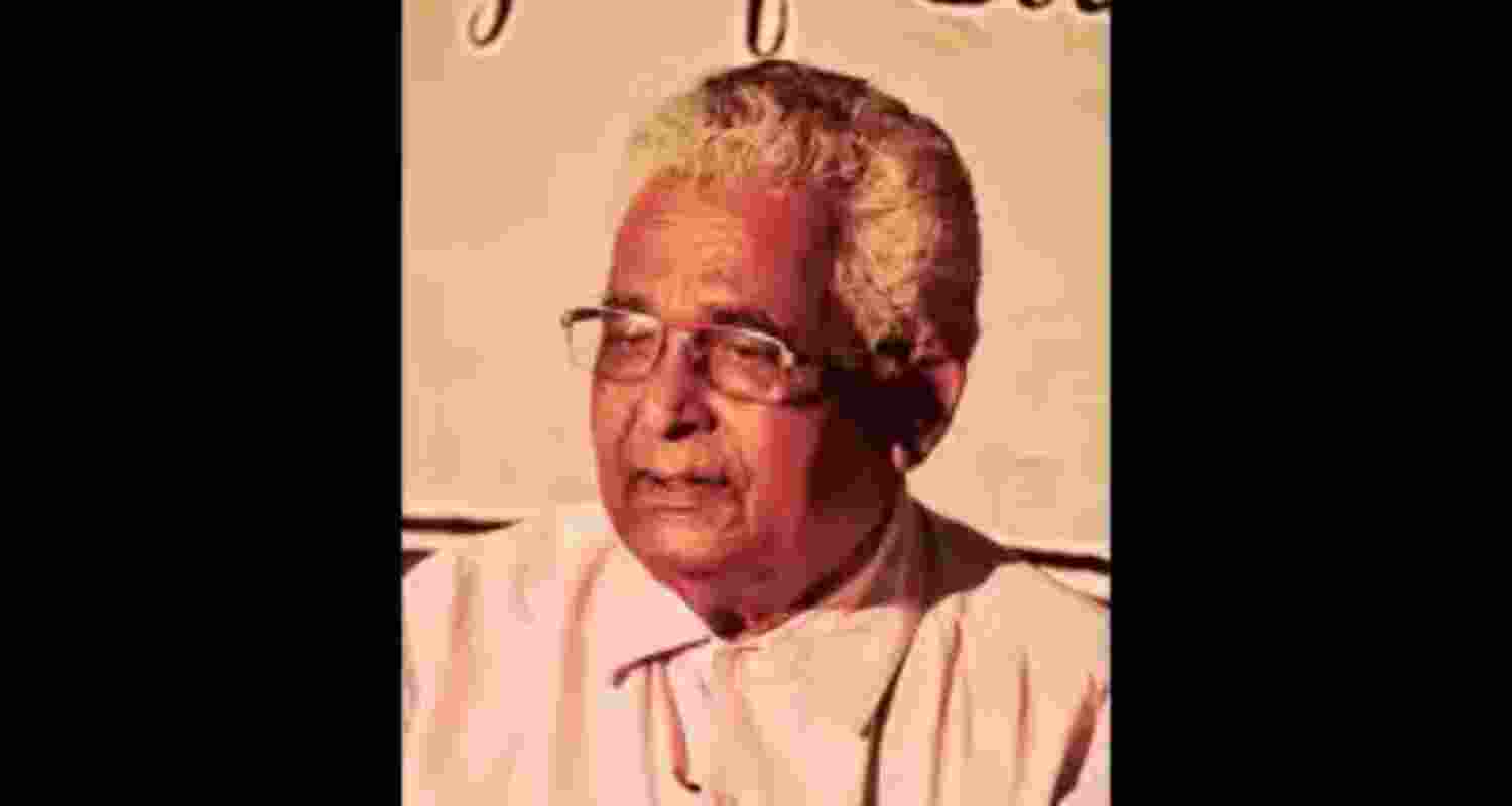 Nagpuri songwriter, composer Mahavir Nayak receives Padma Shri.